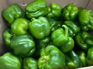 Green Bell Pepper (1/9) 25 Lb Aprox - Image 2
